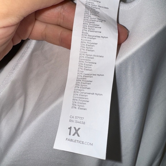 Fabletics Cutout One-Piece white Swimsuit NWT 1x - Picture 10 of 10